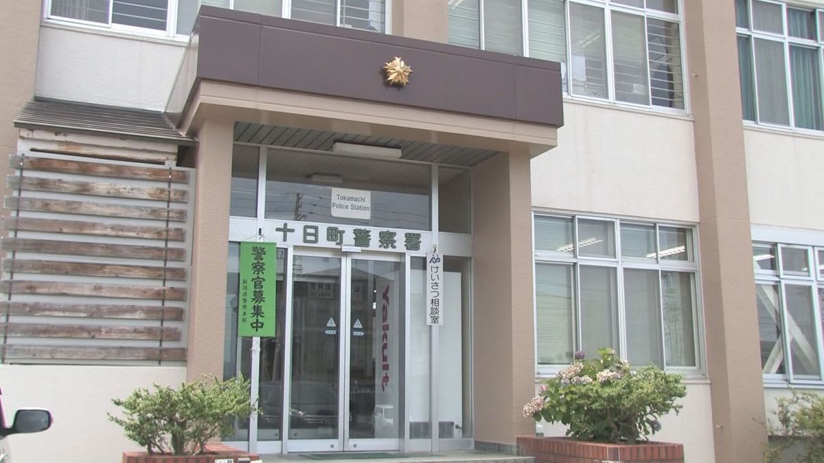 【続報】「列車の屋根の上に人が…」駅に停車中の列車の上で遺体発見　沿線で本人の車発見　事件・事故・自殺の可能性含め捜査　新潟